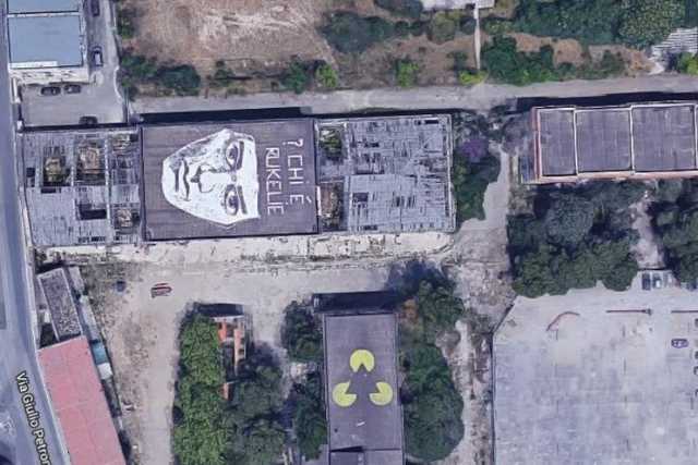 Bari, "Rukelie" e "l'Ufo-Porto": quei murales che si possono vedere solo dall'alto 